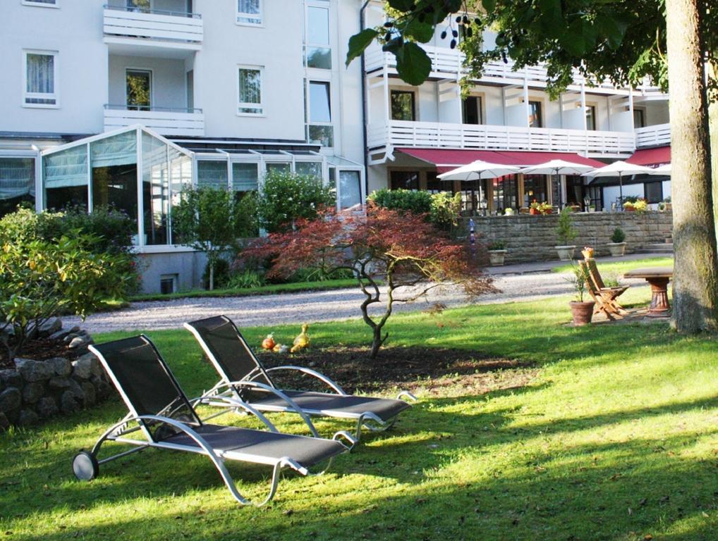 Hotel Kurparkblick Bad Bergzabern Exteriör bild